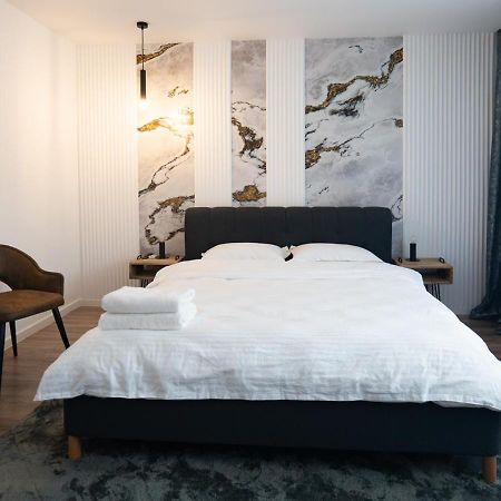 Garsoniera Lux Tineretului Apartment Bukares Bagian luar foto