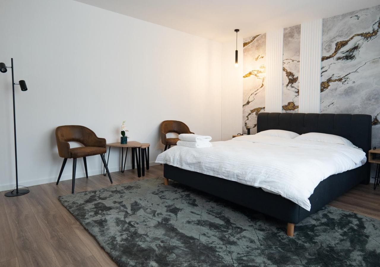 Garsoniera Lux Tineretului Apartment Bukares Bagian luar foto