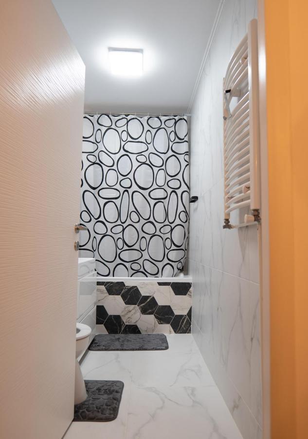 Garsoniera Lux Tineretului Apartment Bukares Bagian luar foto